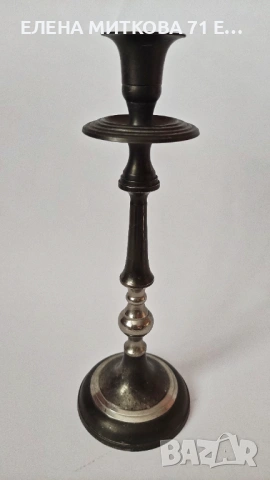 Двойка старинни свещници от метал, снимка 2 - Други ценни предмети - 54019783