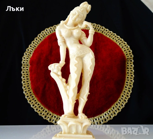 Статуетка,фигура,жена,фея,голо тяло,азиатска танцьорка. 