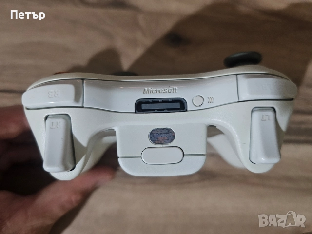 Оригинален безжичен бял джойстик за Xbox 360 – Много запазен, всичко, снимка 3 - Xbox конзоли - 52698873