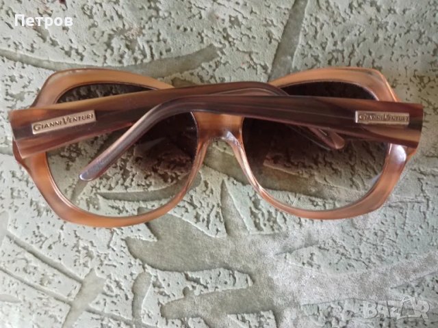 слънчеви очила  оригинални, снимка 4 - Слънчеви и диоптрични очила - 48317734