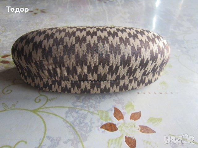 Калъф за очила Макс Мара , снимка 5 - Слънчеви и диоптрични очила - 32069171