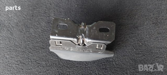 Фиксатор Ключалка Мерцедес А170 W168 А класа N, снимка 4 - Части - 37641009