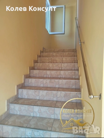 Имот с две къщи гр. Свиленград, снимка 13 - Къщи - 52467136