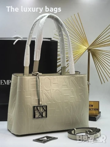 Стилна дамска чанта , снимка 8 - Чанти - 51111668