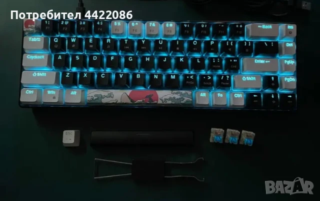 Продавам механична клавиатура често нова не разопакована със сини суечове , снимка 1