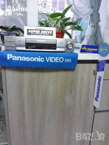  Panasonic NV-HS960EE  S-VHS/VHS Video Cassette Recorder, снимка 11 - Плейъри, домашно кино, прожектори - 49411080