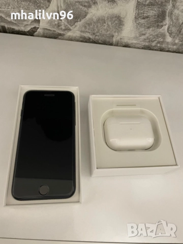 Iphone SE 2022 128GB 83% Battery + Airpods pro 2th 