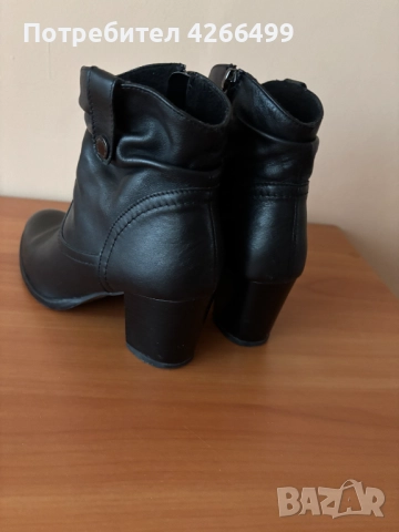 Дамски боти, снимка 2 - Дамски боти - 51923794