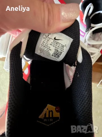 Дамски маратонки Nike Air Max Plus, снимка 5 - Маратонки - 56125955