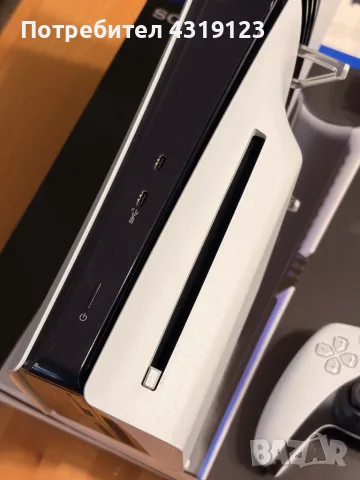 Sony PlayStation 5 Pro 2TB + Disc Drive + 2 DualSense + Charging Station, снимка 3 - PlayStation конзоли - 56262357