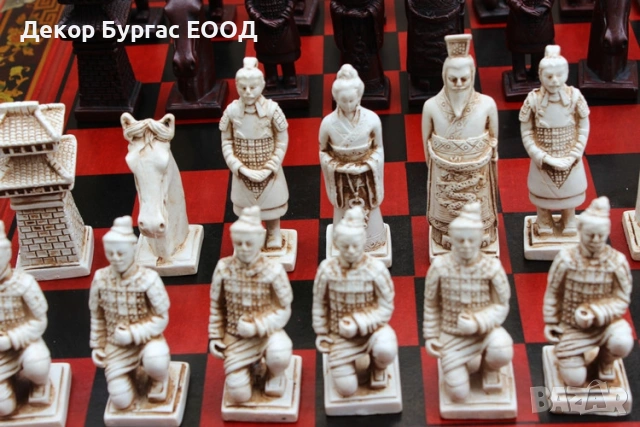 ЛУКСОЗЕН КОЛЕКЦИОНЕРСКИ ШАХ „ТЕРАКОТЕНА АРМИЯ НА ЦИН ШИХУАН“, снимка 9 - Антикварни и старинни предмети - 53095673