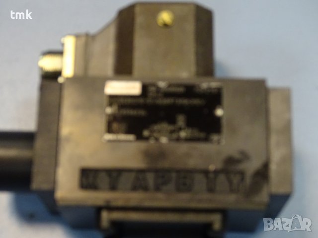 Серво клапан Rexroth 4WSE2ED10-51/60B9T315K31EV directional servo valve, снимка 11 - Резервни части за машини - 38005237