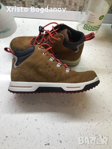 Кожени водоустойчиви боти/обувки ,,Timberland” номер 32, снимка 3 - Дамски боти - 30171461