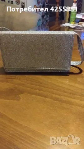 Кокетна чанта, снимка 2 - Чанти - 48352192