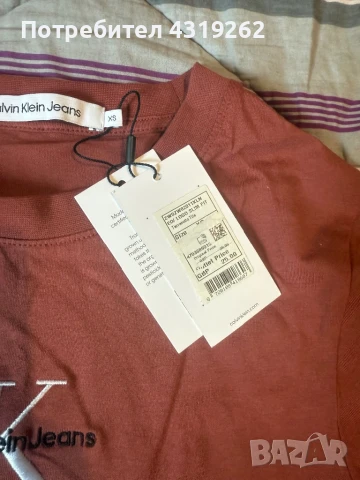 Дамска тениска Calvin Klein, снимка 2 - Тениски - 50962265