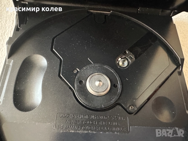 преносим cd player "SONY Discman D-303", снимка 4 - Ресийвъри, усилватели, смесителни пултове - 52884046