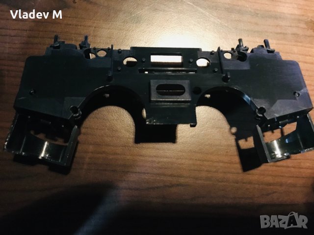 Резервни части за джойстик dualshock 4, снимка 15 - PlayStation конзоли - 25930827