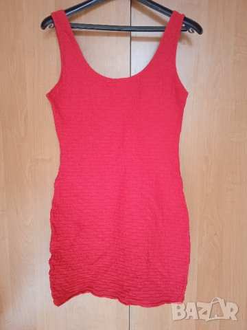 Червена рокля , снимка 6 - Рокли - 42262350