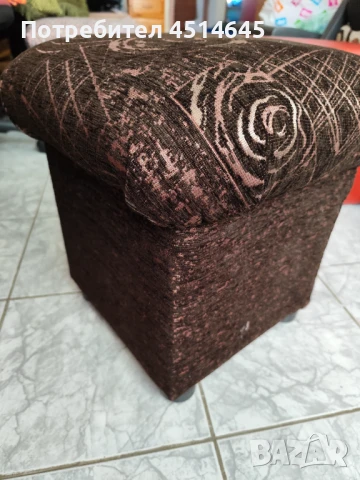 4 табуретки нови тапицирани 