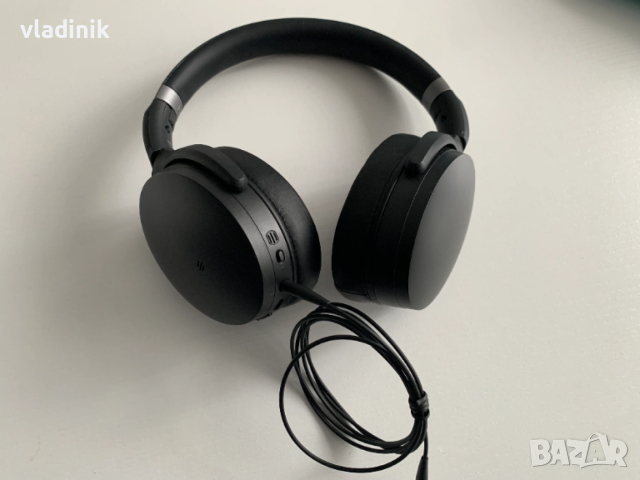 Безжични Bluetooth слушалки Sennheiser HD 450BT с дефект!!!, снимка 2 - Bluetooth слушалки - 54148633