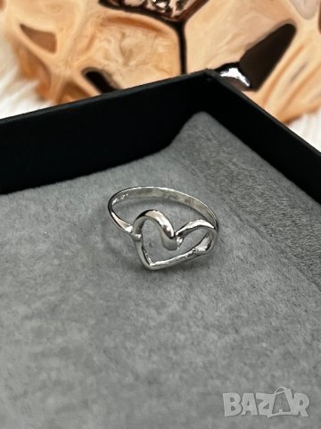 Сребърен пръстен със сърце за Св. Валентин 