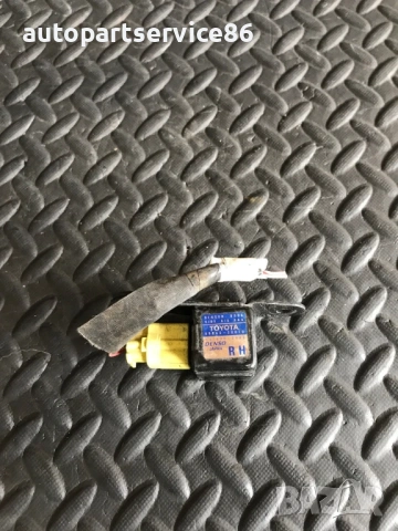 Сензор за удар за Toyota Celica  (2002) 89865-20010 187600-3940