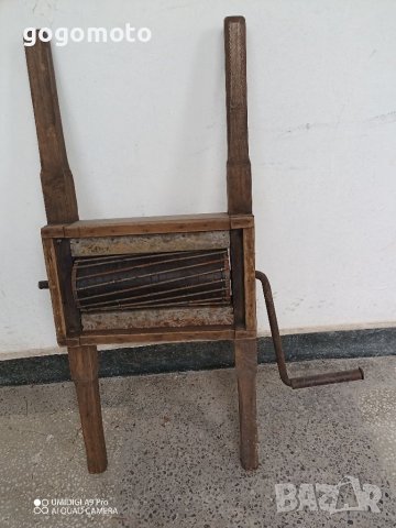 Мелачка за грозде ретро, арт, винтидж, напълно изправна, снимка 9 - Градинска техника - 38422824