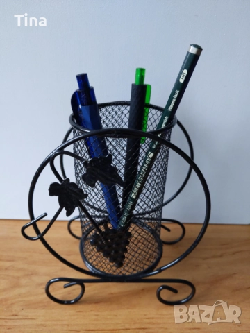Елегантен метален органайзер за бюро | Метална поставка за химикали | Моливник, снимка 2 - Декорация за дома - 52524347