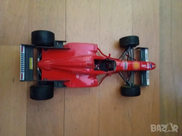 Ferrari F310 1996 Shell Schumacher - 1:20 - Maisto