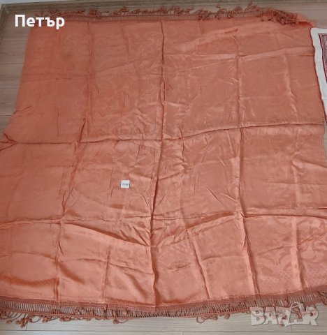 Ръчно плетени и бродирани покривки, снимка 17 - Декорация за дома - 44475660