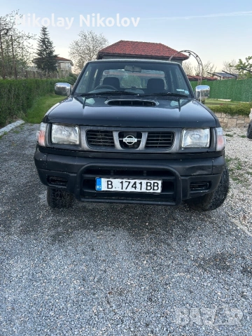 Nissan Navara, снимка 3 - Автомобили и джипове - 54329152
