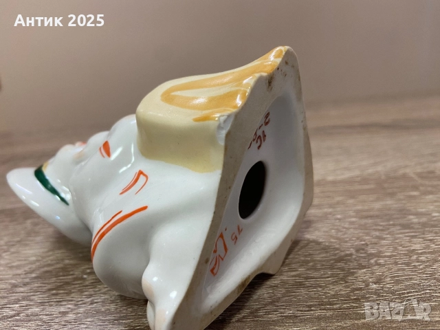 Порцеланова статуетка „Ще стана капитан (Капитанската дъщеря)“, снимка 7 - Антикварни и старинни предмети - 52410436