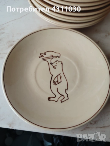 12 броя керамични чинии от 80-те  години