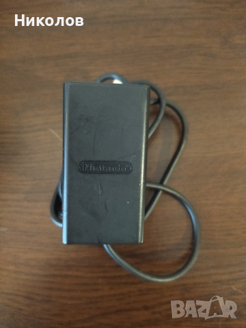 Продавам оригинален адаптер за Nintendo Switch/Lite, снимка 2 - Аксесоари - 44931936