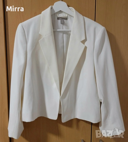 Дамско късо сако (H&M), снимка 2 - Сака - 53999134