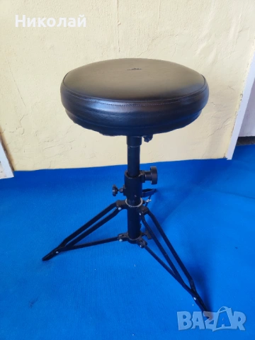 Продавам стол за барабани, снимка 2 - Ударни инструменти - 53144279