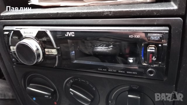 Автомобилен плеър JVC, снимка 3 - Аудиосистеми - 38890728
