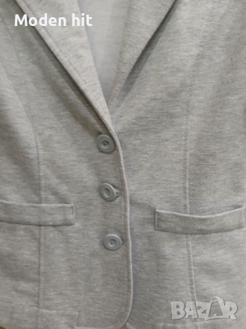 Дамски сака, снимка 9 - Сака - 51936289