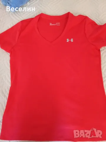 Дамска тениска Under Armour  M, снимка 2 - Тениски - 50140871