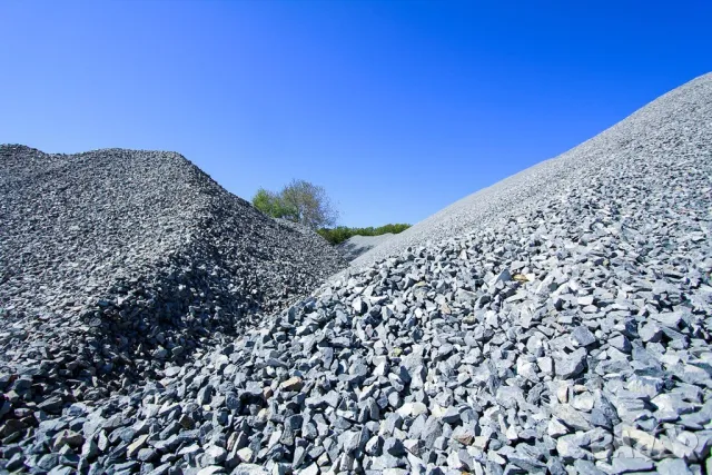 Транспорт с Камион 15 тона товароносимост САМОСВАЛ -автоматично разтоварване, снимка 9 - Транспортни услуги - 49969687