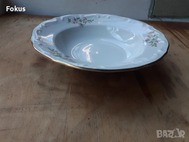 Български порцелан чиния флорална шарка, снимка 2 - Антикварни и старинни предмети - 53267919