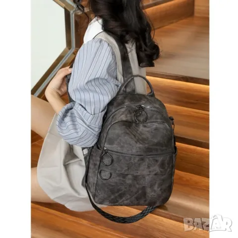 Дамска чанта-раница Karena Black, снимка 4 - Чанти - 47923337