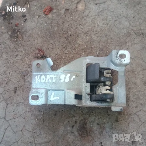 Дръжка Вътрешна Лява За Митсубиши Колт 1998г / Mitsubishi Colt 1998y, снимка 2 - Части - 47276357