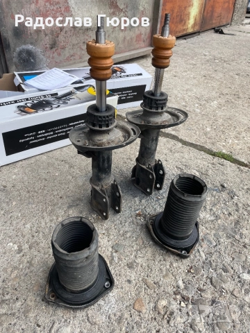 Оригинални предни амортисьори за Mercedes C class W204/W207 -4 matic, снимка 4 - Части - 52002174
