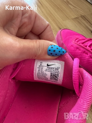 Оригинални маратонки Nike циклама, снимка 2 - Маратонки - 51916552