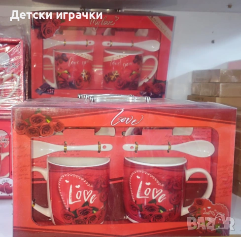 Комплект чаши с любовно сърце, червена роза, мече, кутия куфар, снимка 4 - Други - 53170108
