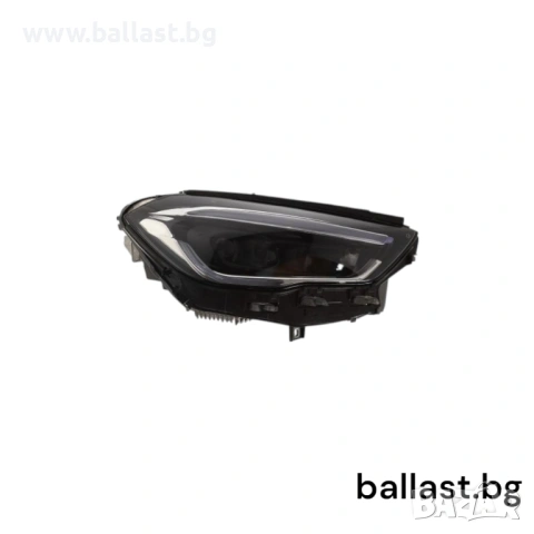 Фар десен A2479068401 GLC W254