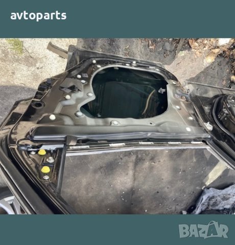 Mazda CX-7 2010година Врати, снимка 3 - Части - 40702024