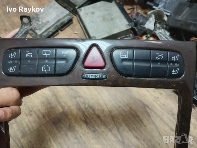 Панел Бутони Мерцедес C класа w203 2038211251 , Mercedes , снимка 2 - Части - 56018289