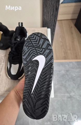 Дамски маратонки Nike, снимка 3 - Маратонки - 51816783